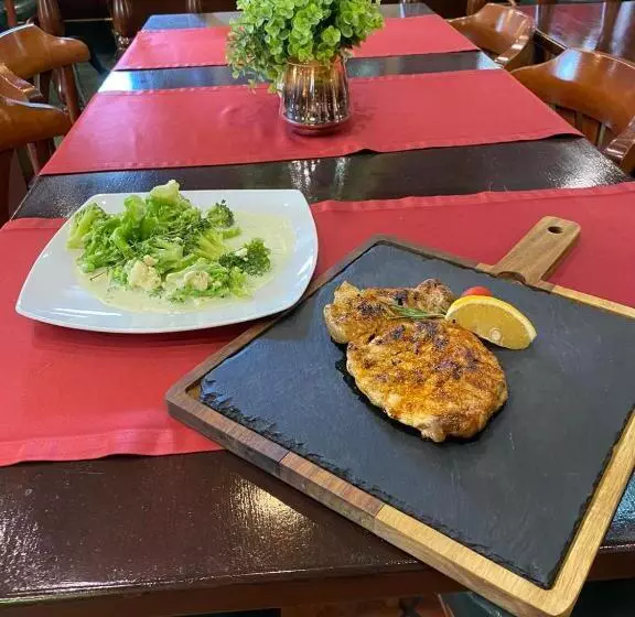 호텔 Alpin Borovets, алпин боровец