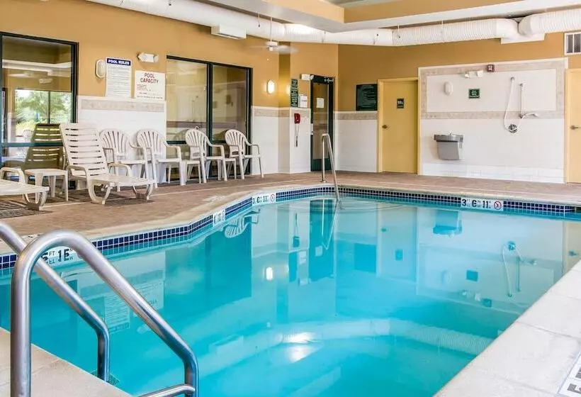 酒店 Comfort Suites