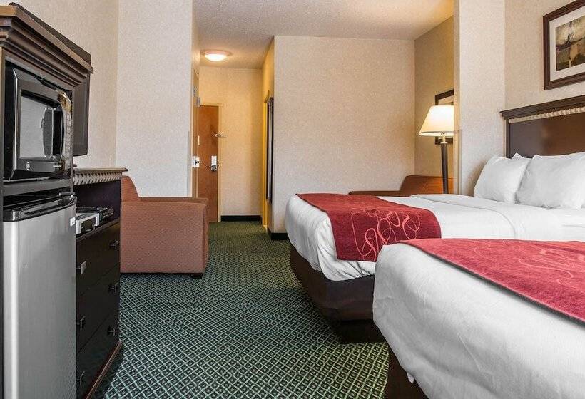 فندق Comfort Suites