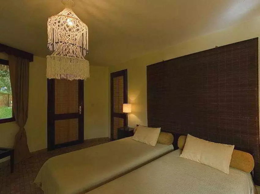 فندق Domaine De Nianing