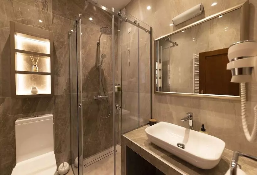 Heritage Hotel Tisno