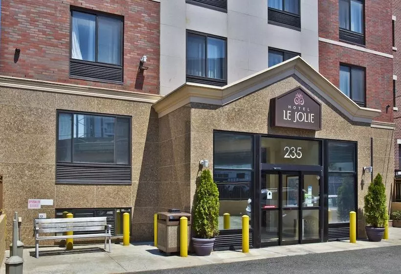 בית מלון כפרי Le Jolie