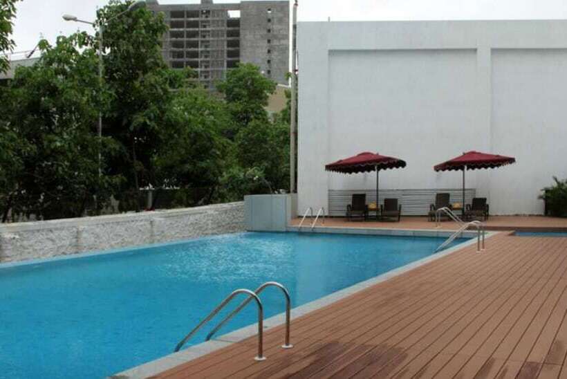 هتل Ramada By Wyndham Navi Mumbai