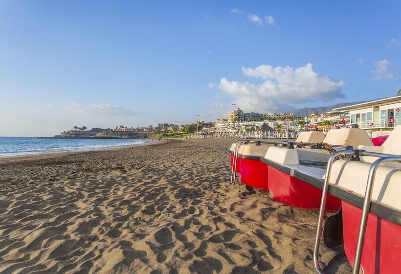 Hotelli Royal Sunset Beach Club