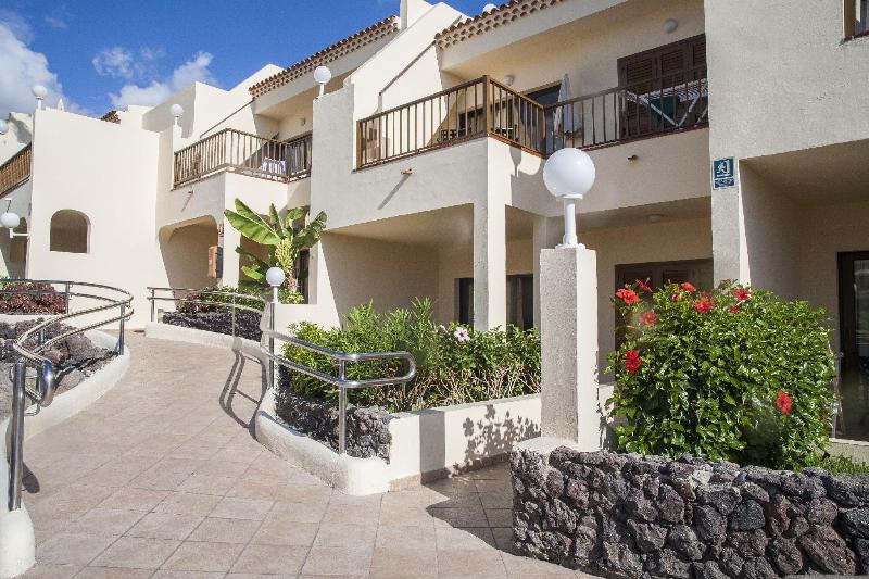 Hotelli Royal Sunset Beach Club