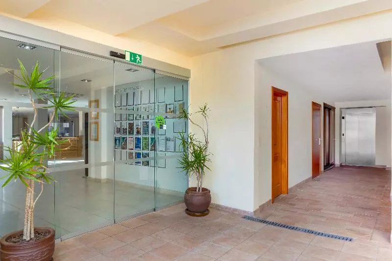 호텔 Royal Sunset Beach Club