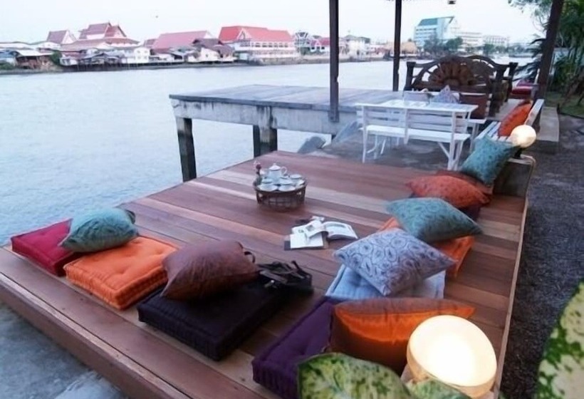 فندق The Legend Maeklong