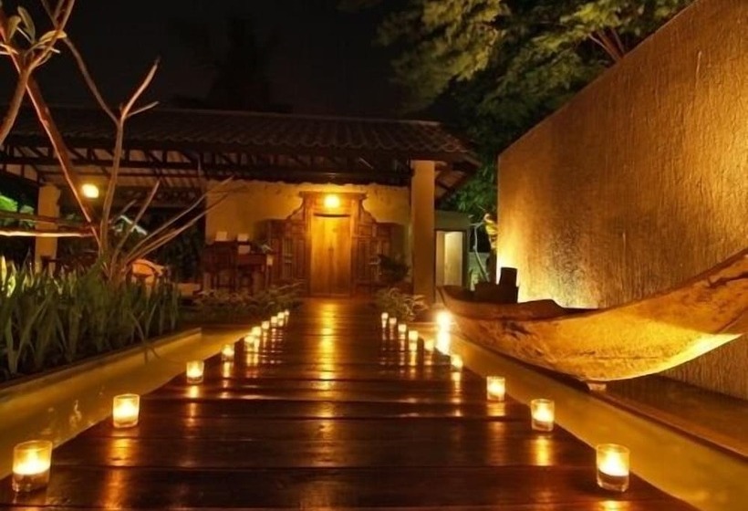 فندق The Legend Maeklong