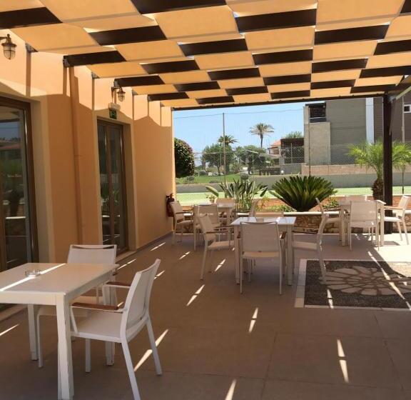 בית מלון כפרי Vagia Mare