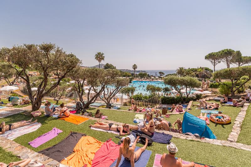 בית מלון כפרי Village Cap Esterel Pierre & Vacances