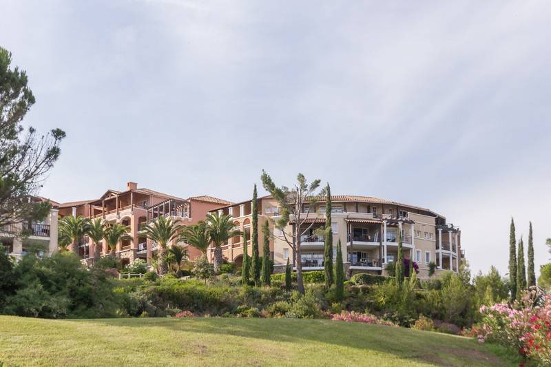 בית מלון כפרי Village Cap Esterel Pierre & Vacances