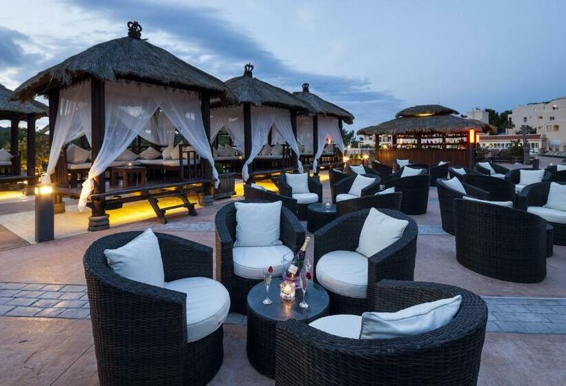 Invisa Hotel Club Cala Blanca