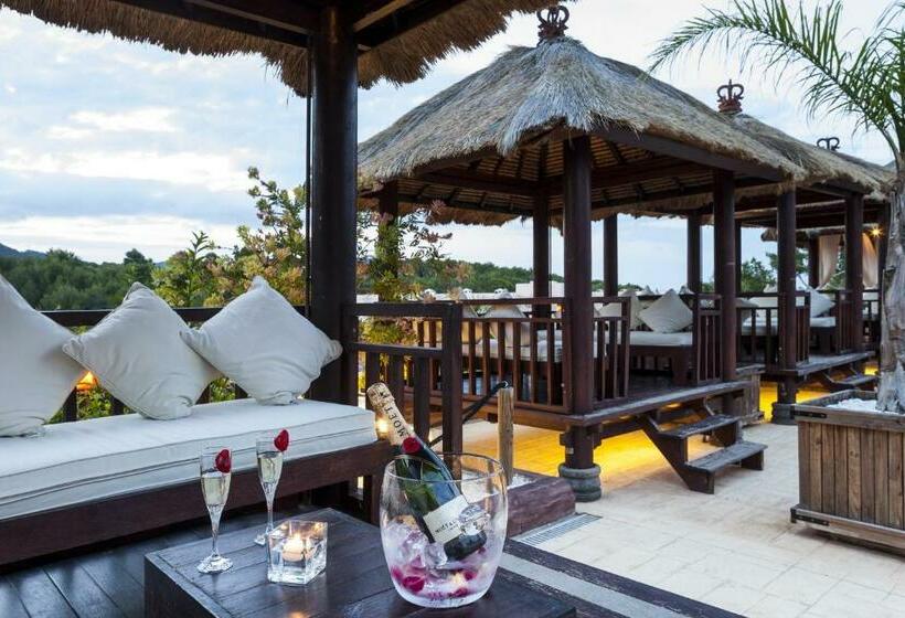 Invisa Hotel Club Cala Blanca