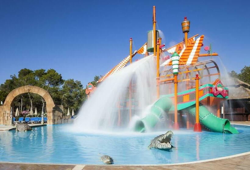 Invisa Hotel Club Cala Blanca