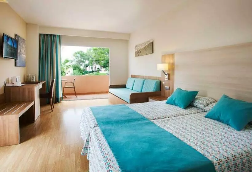 Invisa Hotel Club Cala Blanca