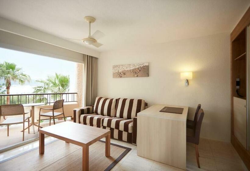 Invisa Hotel Club Cala Blanca
