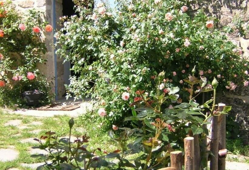 민박 Mas Casta Néa