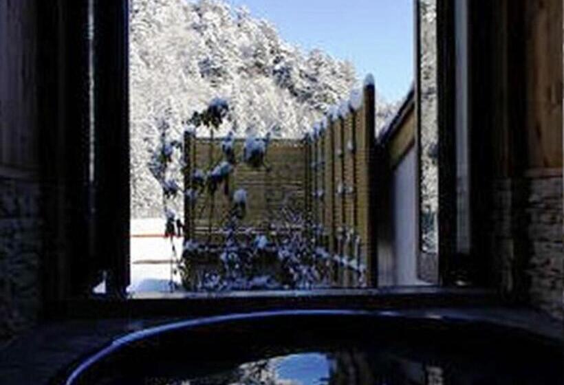 ריוקאן Hanaya Tokubei