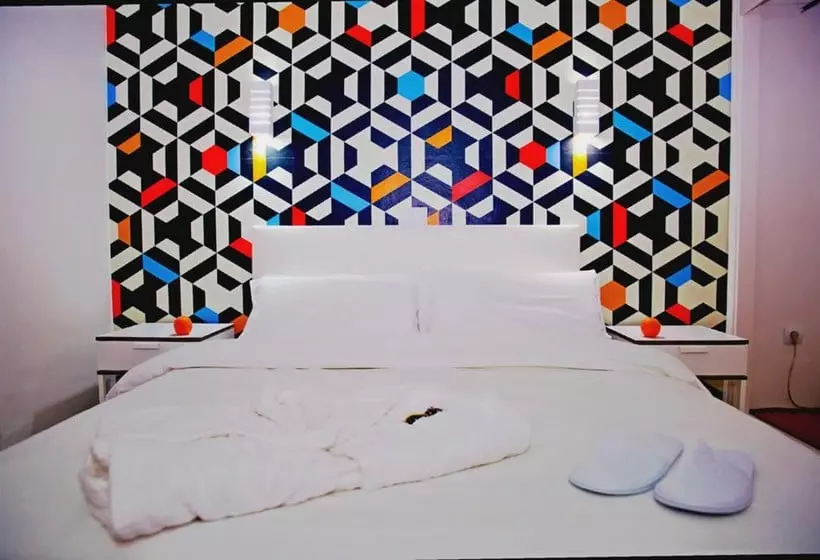 Beach Boys Boutique Resort - Gay Men Only