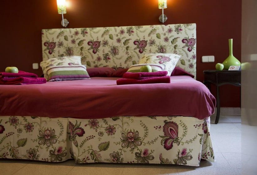 Beach Boys Boutique Resort - Gay Men Only