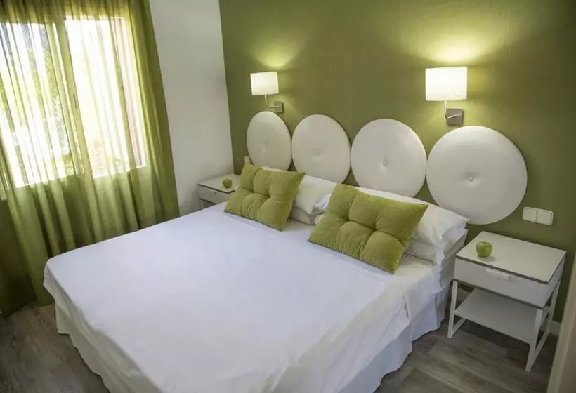 Beach Boys Boutique Resort - Gay Men Only