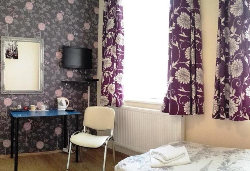 פונדק Garden House