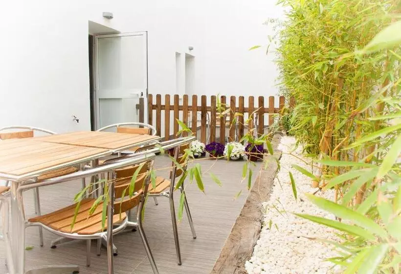 여관 H Boutique La Caleta Bay