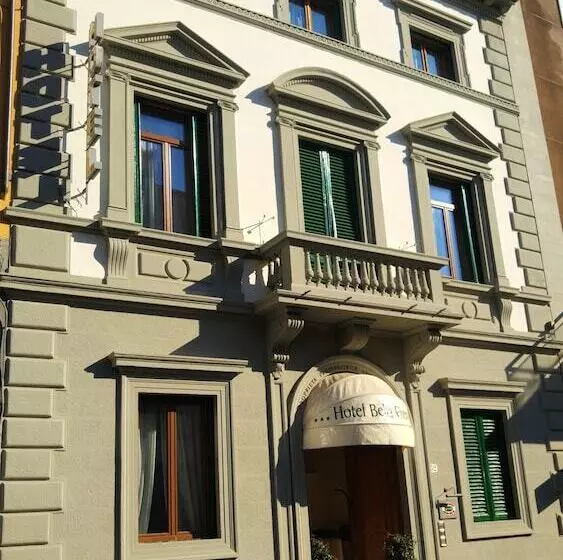 هتل Bella Firenze
