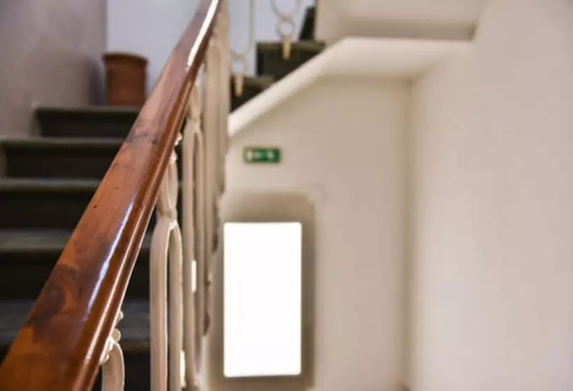 هتل Bella Firenze