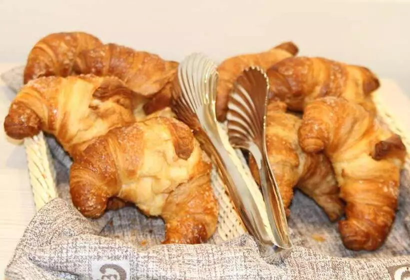 هتل Bella Firenze