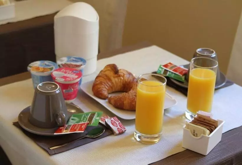 هتل Bella Firenze