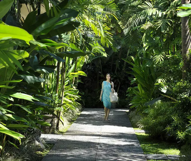 Awarta Nusa Dua Resort & Villas