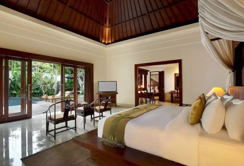 Awarta Nusa Dua Resort & Villas