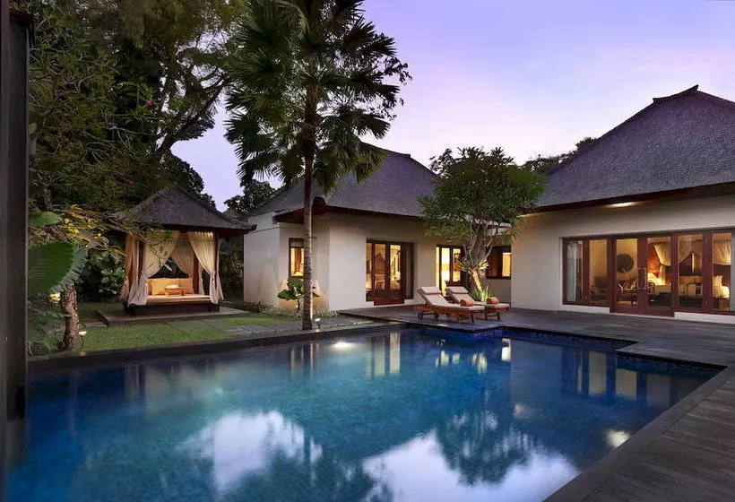 Awarta Nusa Dua Resort & Villas