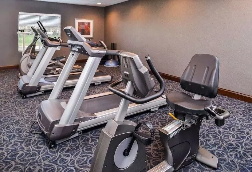 Holiday Inn Express Hotel & Suites York, An Ihg