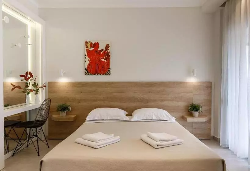 Отель Marialena