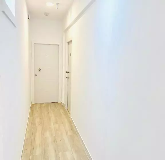 Apartamentos Hotel Puente De Hierro