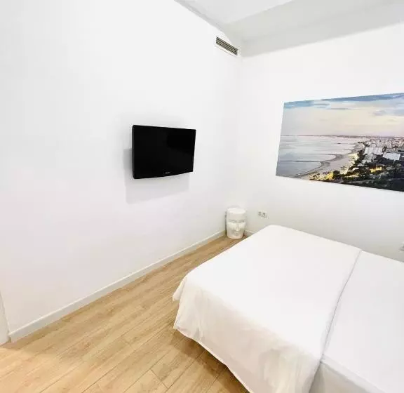 Apartamentos Hotel Puente De Hierro