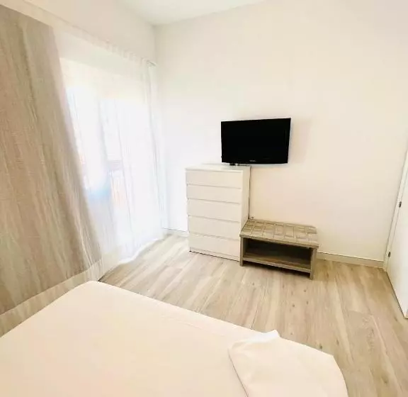 Apartamentos Hotel Puente De Hierro