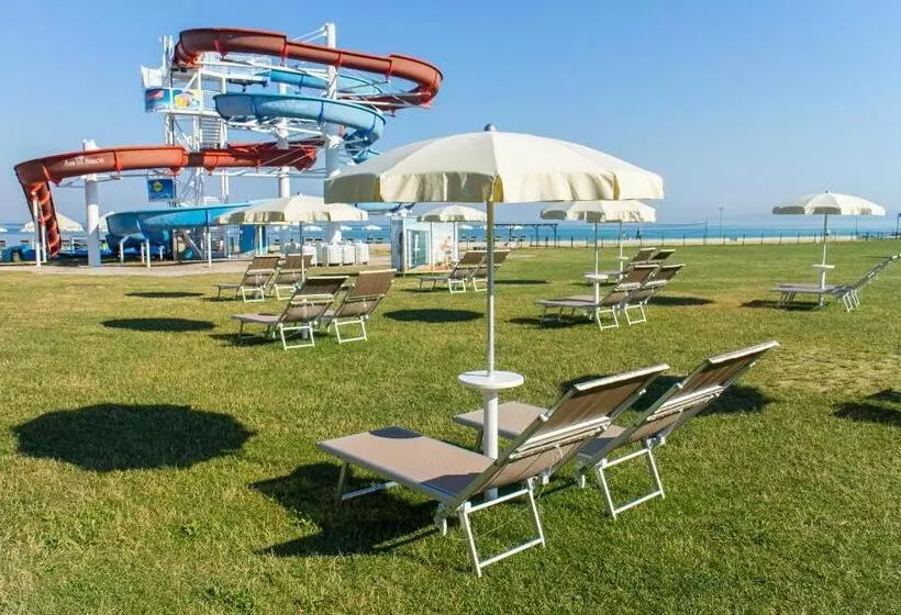 Mirta  San Simon Resort