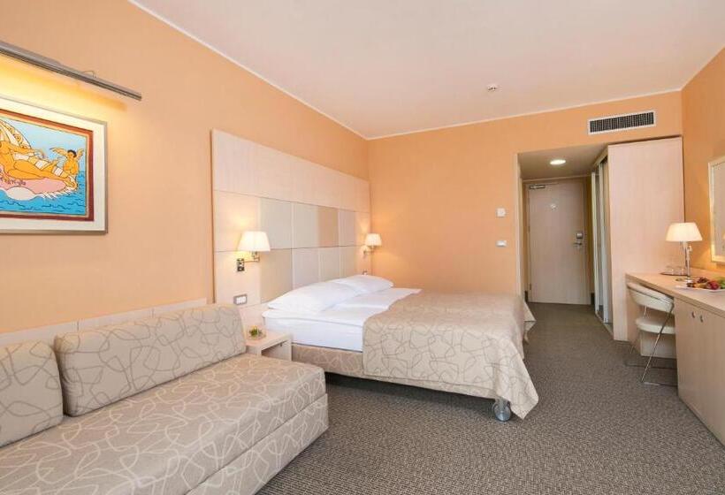 Mirta San Simon Resort