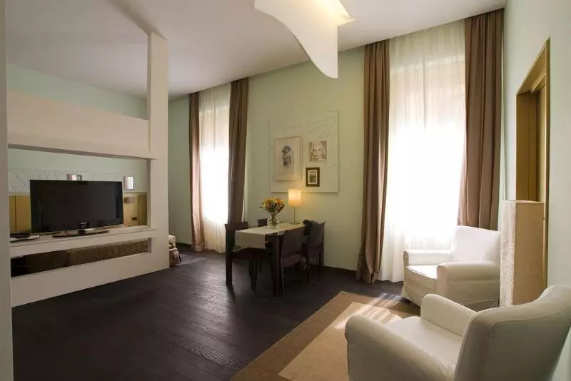 פנסיון Ht Romeo Al Babuino