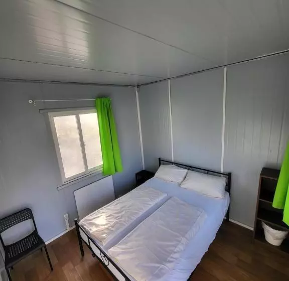 리조트 Easy Lodges Berlin