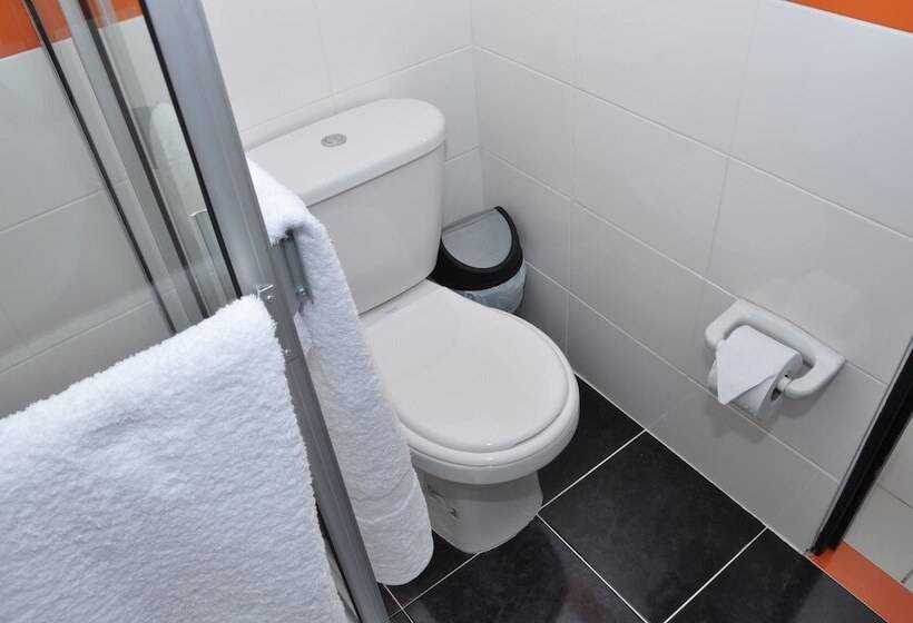 Hostel Econotel Colours Cali