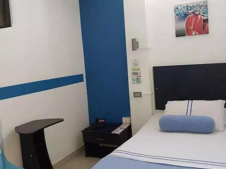 Hostel Econotel Colours Cali
