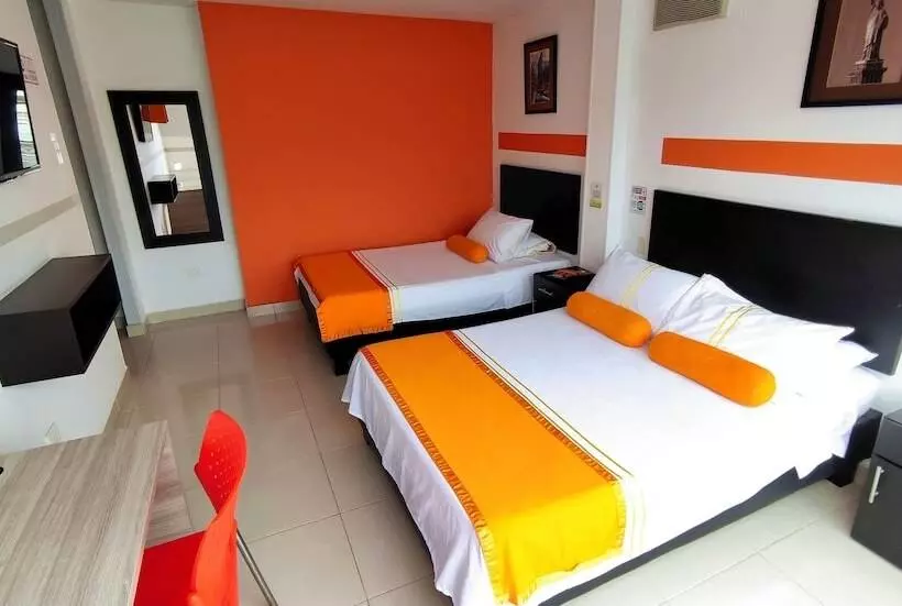 Hostel Econotel Colours Cali