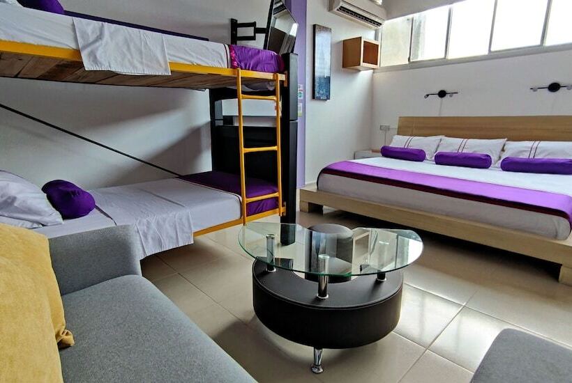 Hostel Econotel Colours Cali