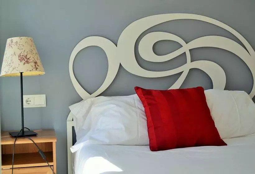 Reservaloen Mariano De Cavia