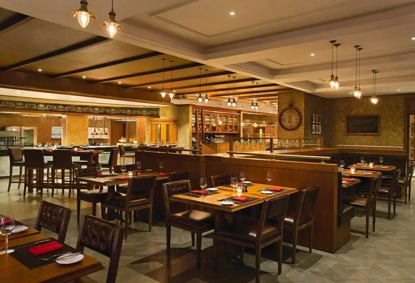 Doubletree By Hilton Resort & Spa Marjan Island