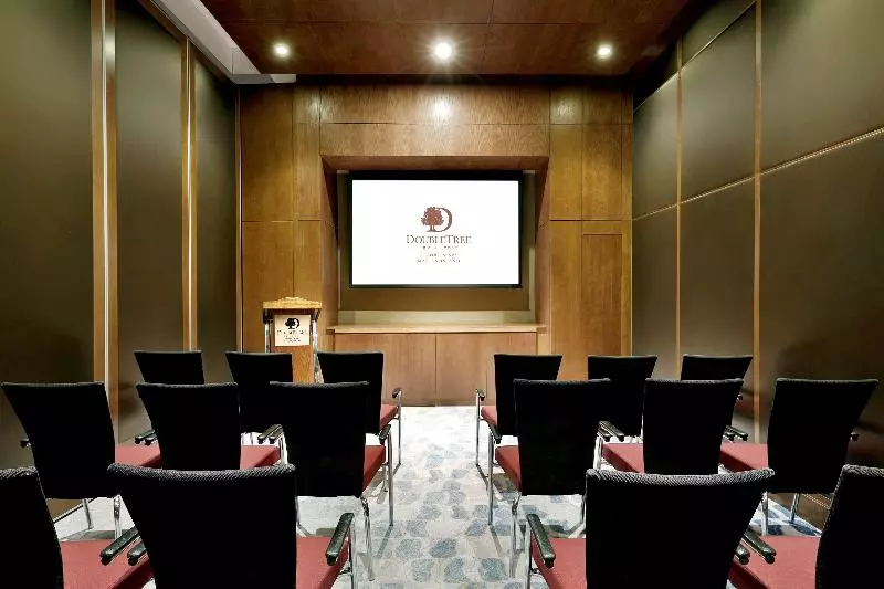 Doubletree By Hilton Resort & Spa Marjan Island